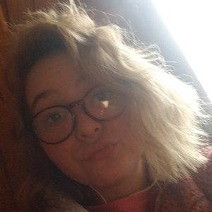 Meet your Posher, Cate